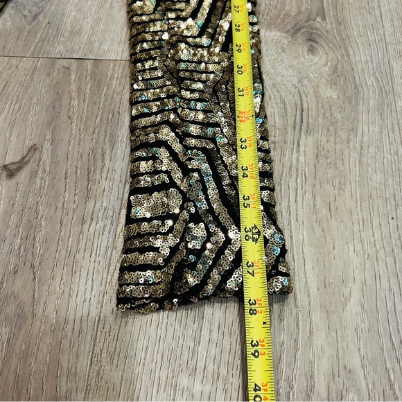 Forever 21 Gold sequins sexy skinny leggings pants size small party cocktails - Picture 10 of 12